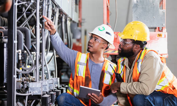Best Emergency Electrician Near Me  in Clarendon Hls, IL