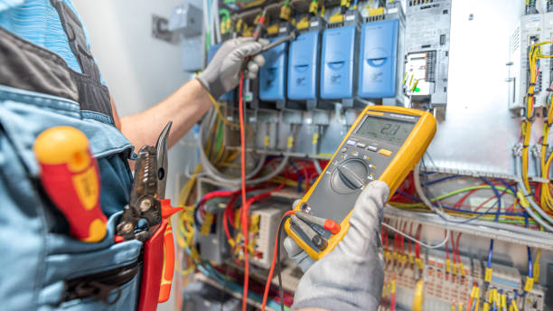 Best Emergency Electrician Near Me  in Clarendon Hls, IL